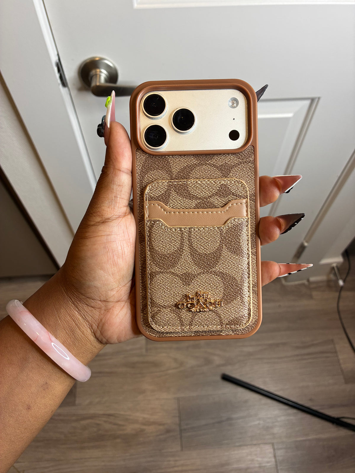 Mocha Brown (Pre-Order)