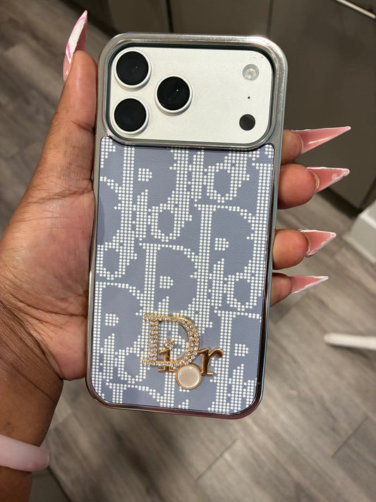 Silver Status (Pre-Order)